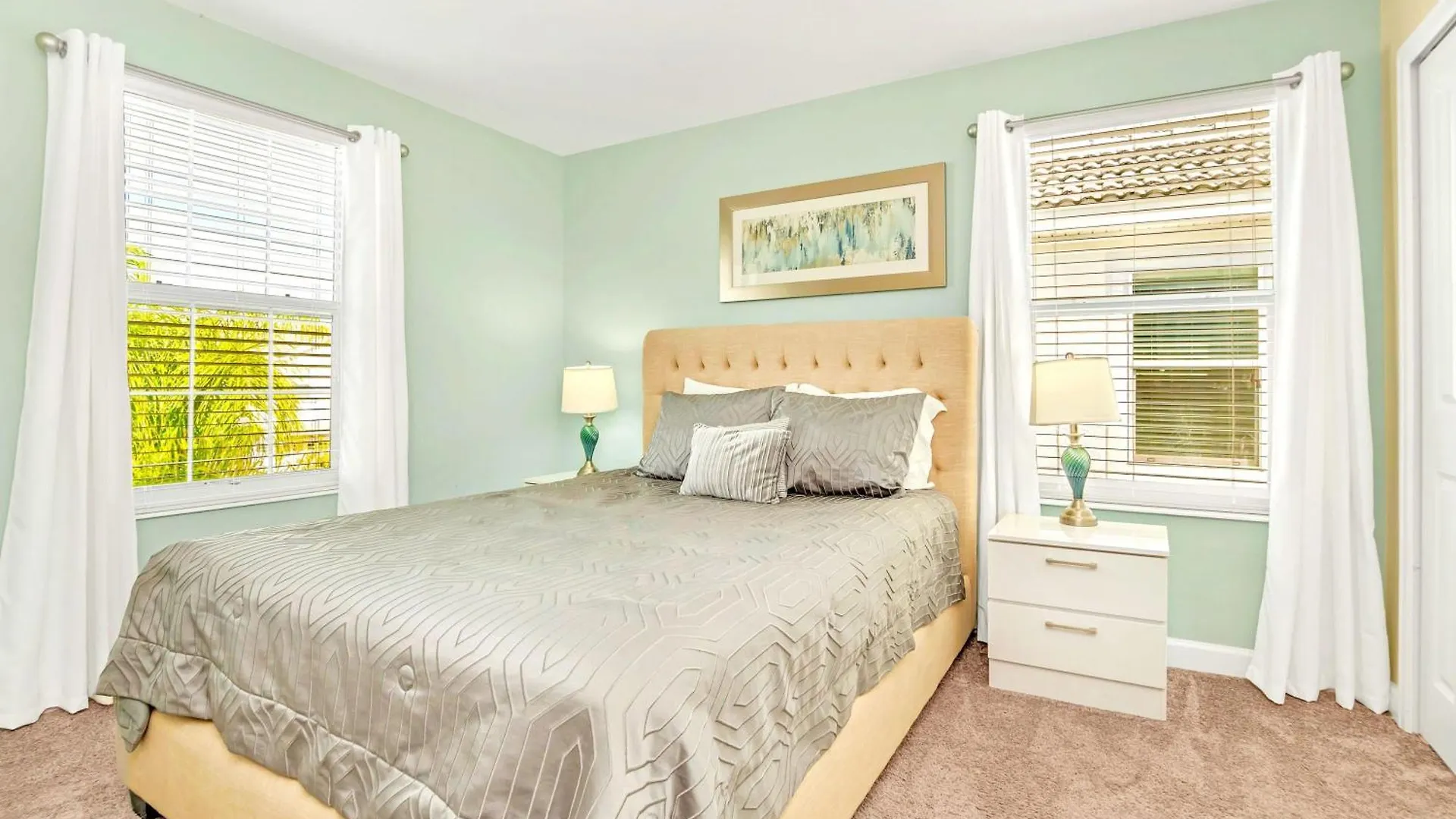 Stunning 8Br Home With Bbq Pool And Theater Davenport 0*,